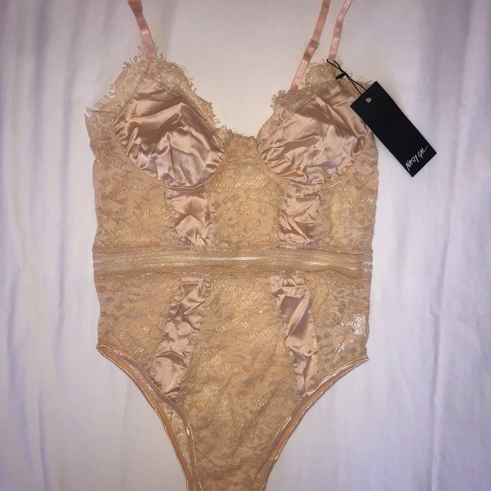 NASTYGAL satin lace bodysuit- S - Picture 1 of 5